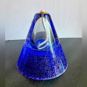 VTG Hand Blown Art Glass Oil Lamp/Paperweight. Made In Poland. New Without Box